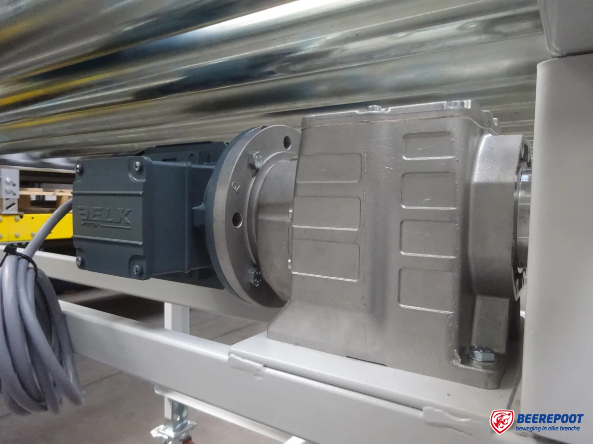 Aanvoerbanen laminop tegels